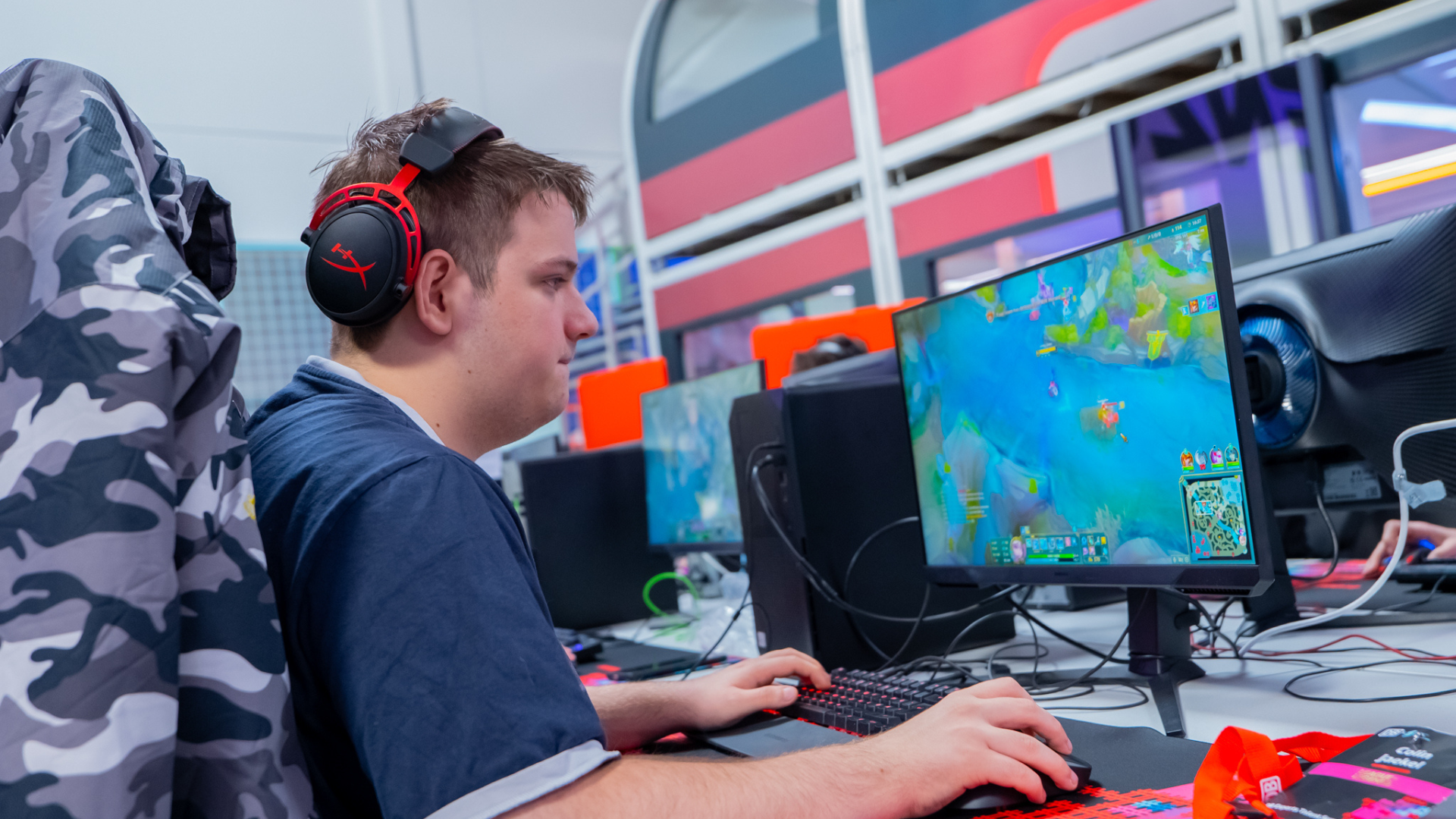 Colin Jaekel DB Esports Stipendium