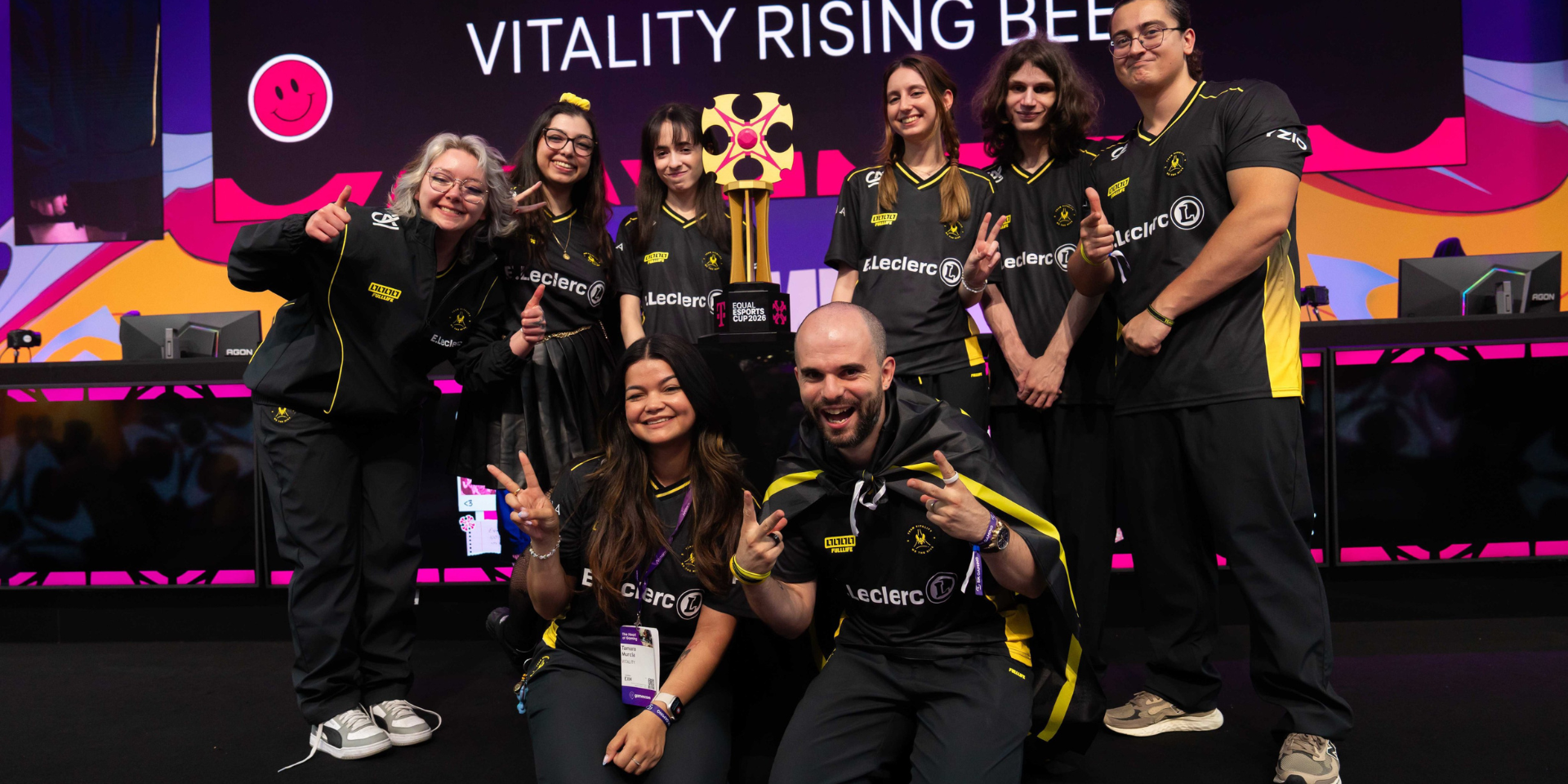 Vitality Rising Bees gewinnen Equal Esports Cup auf der gamescom News
